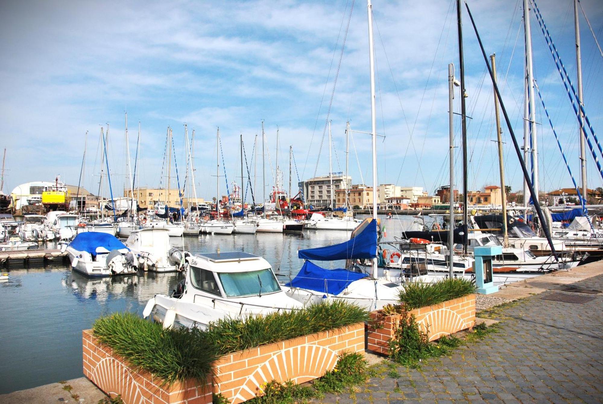 Alloggio Di Giorgia Fiumicino Bagian luar foto