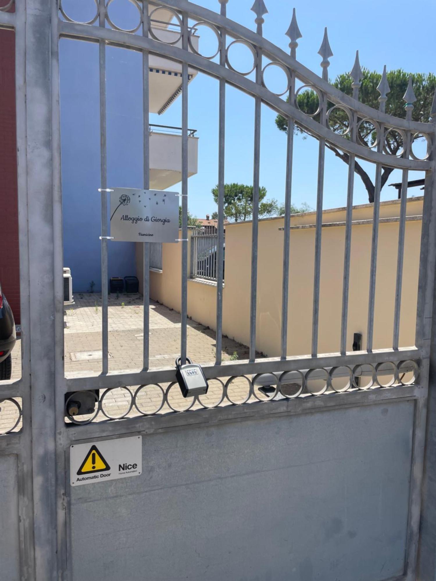 Alloggio Di Giorgia Fiumicino Bagian luar foto